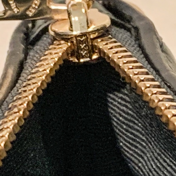 SOLD - NWT COACH Mini Sage Carryall with Quilting - Picture 8 of 11